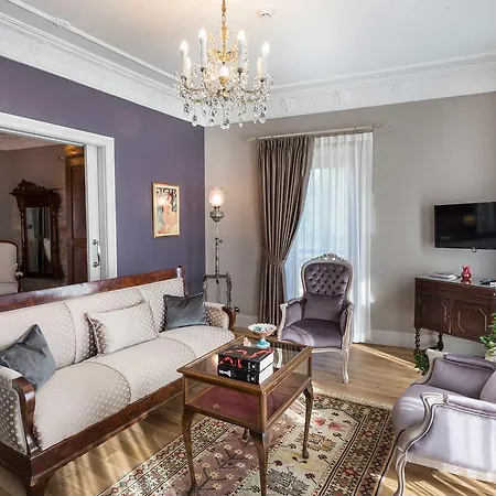 Narimor Butik Hotel *